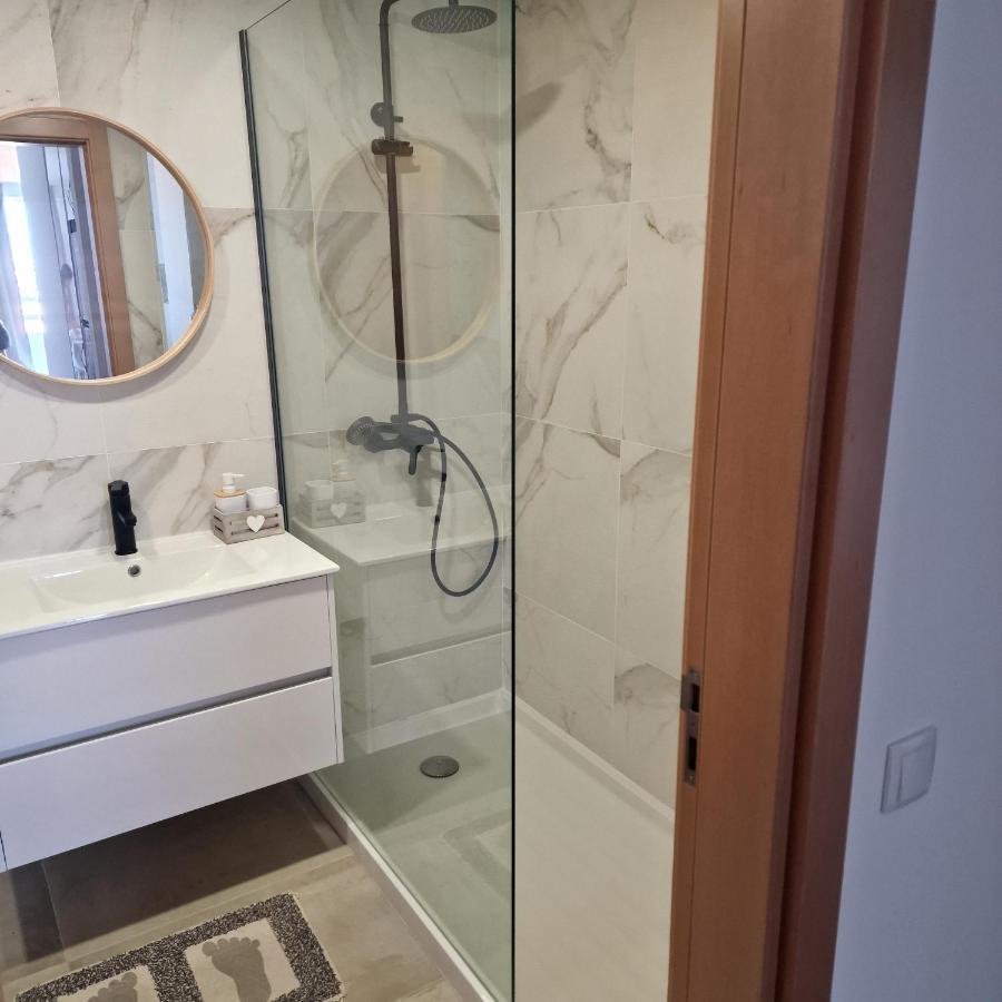 Sunsetview Apartment Портиман Екстериор снимка
