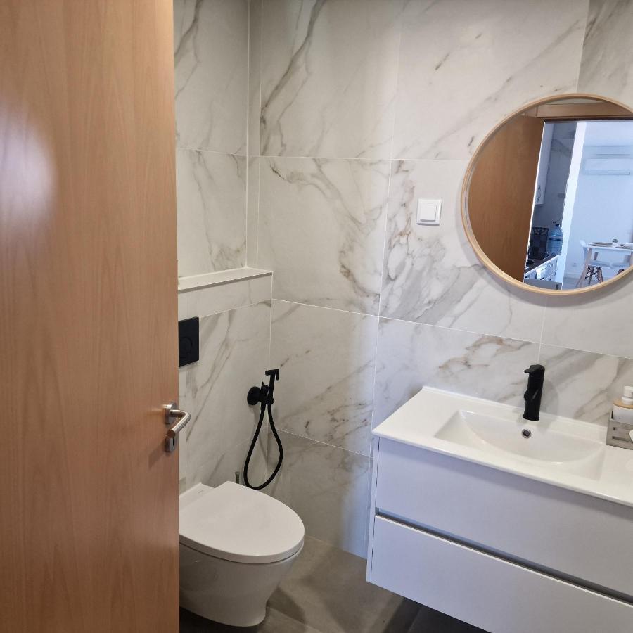 Sunsetview Apartment Портиман Екстериор снимка
